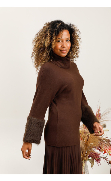 Elegantní rolák s kožíškem 10105