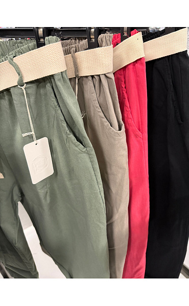 Trendy kalhoty s páskem 26020