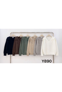 Elegantní svetřík s výšivkou Y890