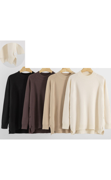 Trendy svetr s knoflíky 5375