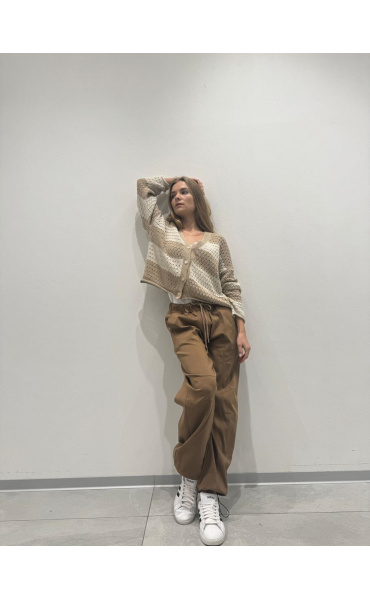 Módní propínací svetr PRUH 13007